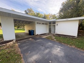 8300 Pepperidge Dr - Photo 1 of 1