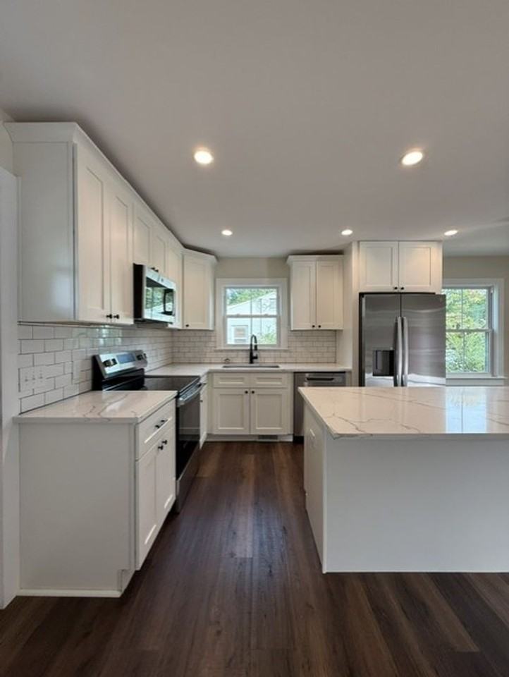 1121 Brighton Rd - Photo 6 of 11