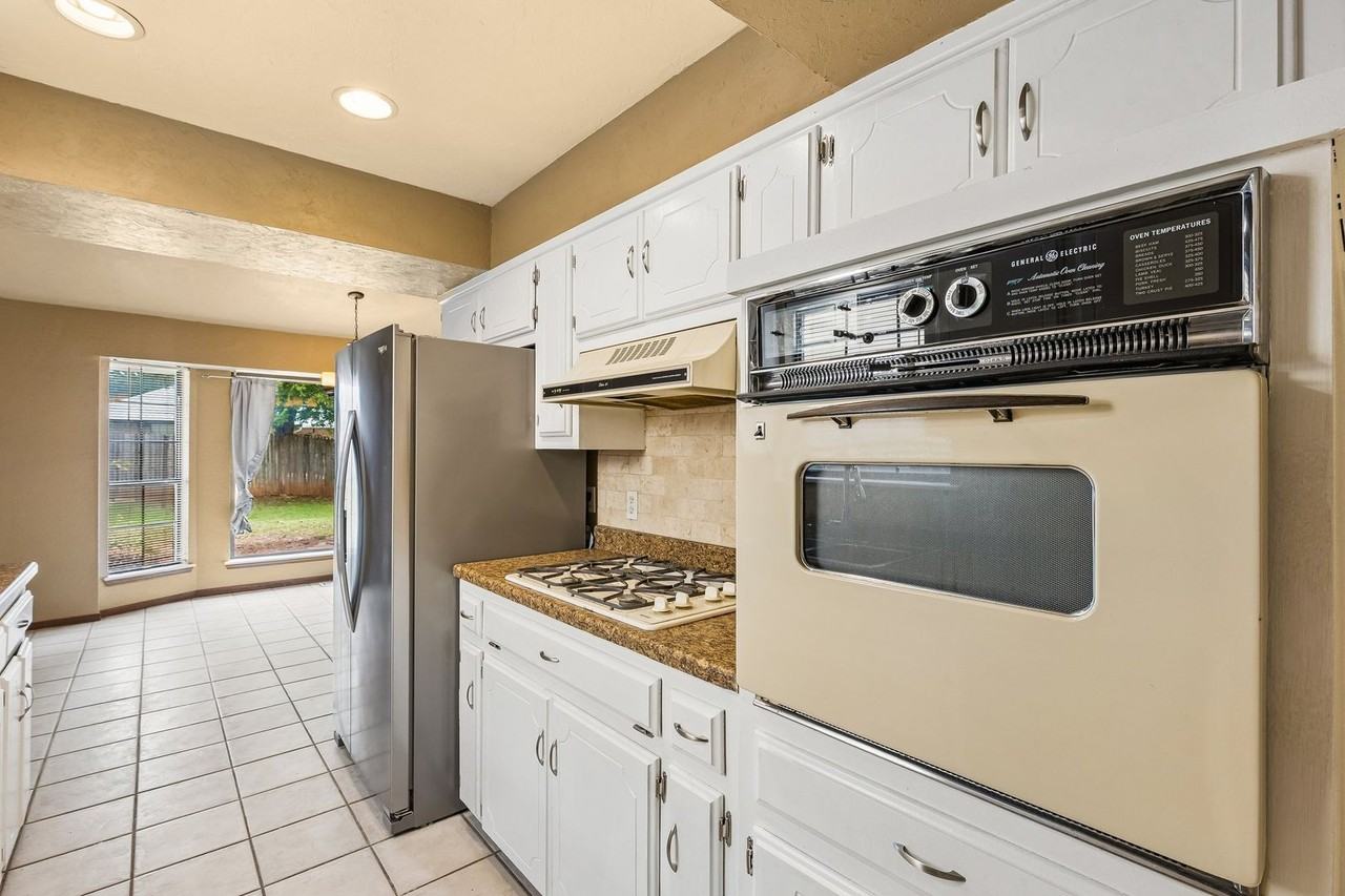1304 S Aries Rd - Photo 6 of 16