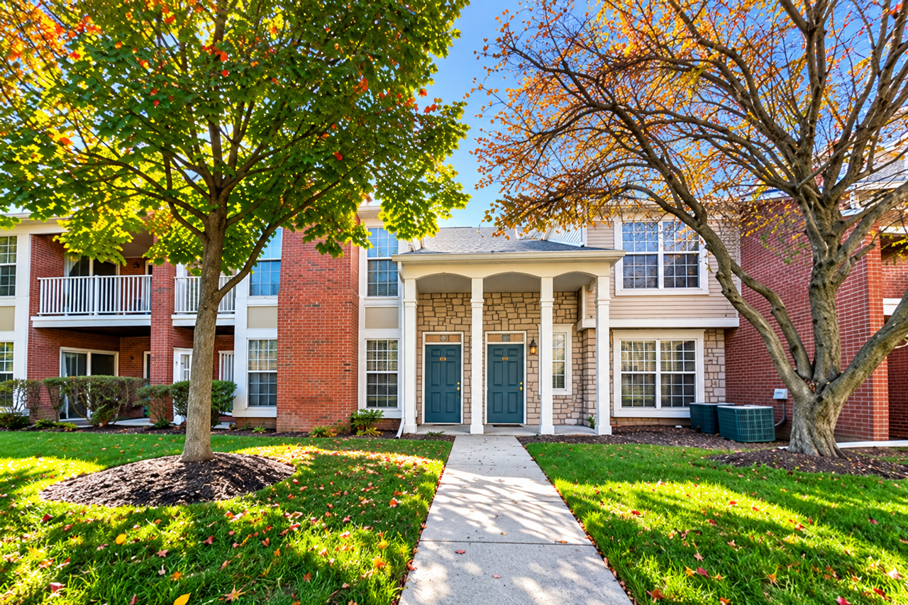 5268 Pine Aires Dr