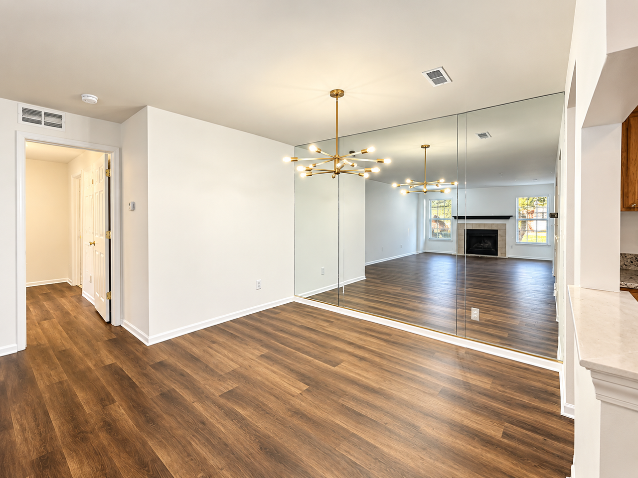 5268 Pine Aires Dr - Photo 4 of 18