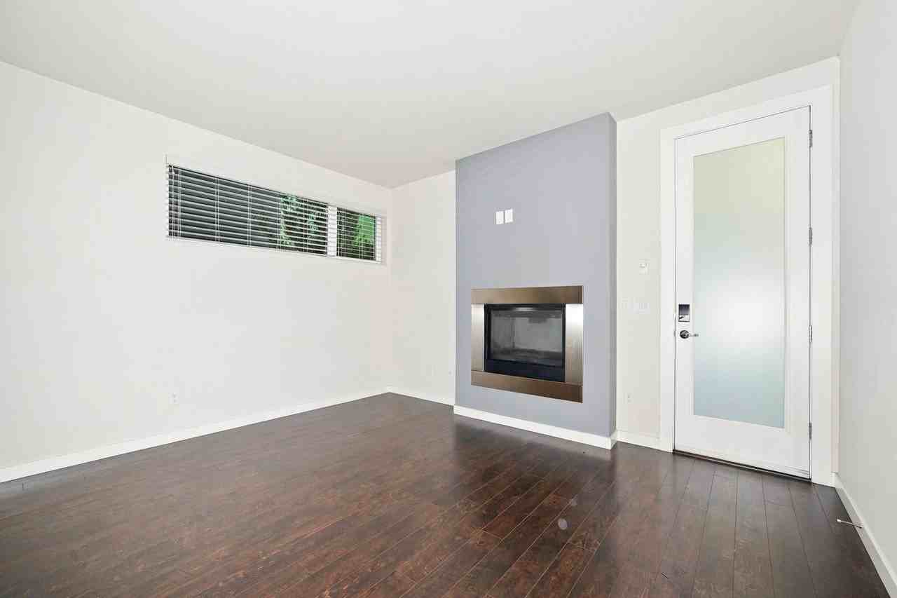 3628A 36th Ave S - Photo 4 of 20