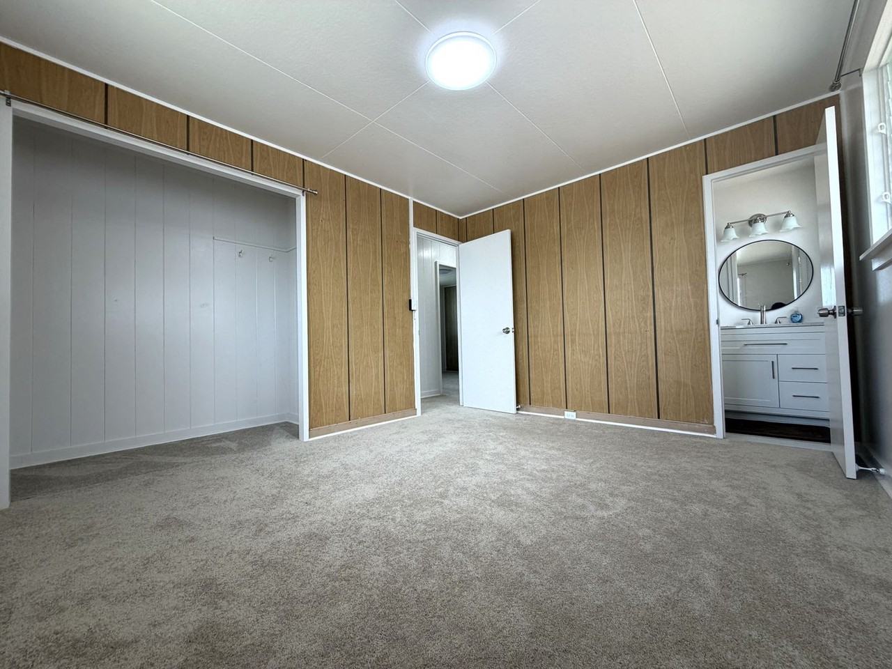 1199 Kaweloka St - Photo 7 of 17