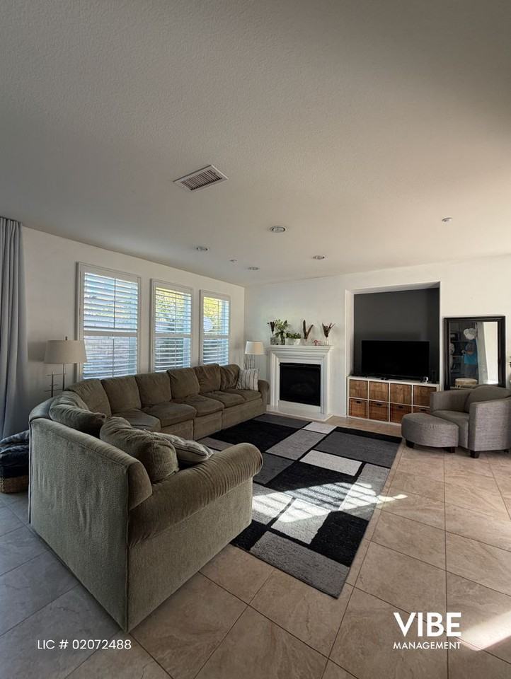 13195 Torridon Ct - Photo 6 of 44