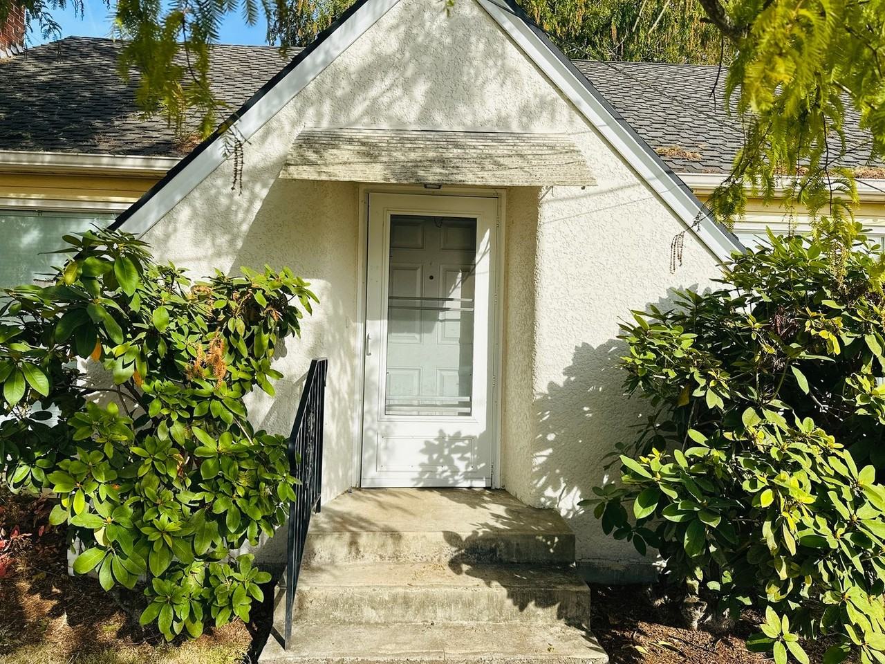 707 Ne 15th Ave - Photo 2 of 30