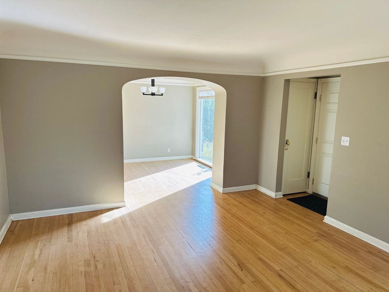 707 Ne 15th Ave - Photo 5 of 30