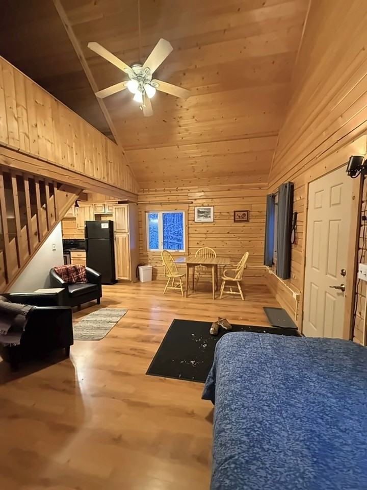 6572 Johnson Rd - Photo 5 of 11