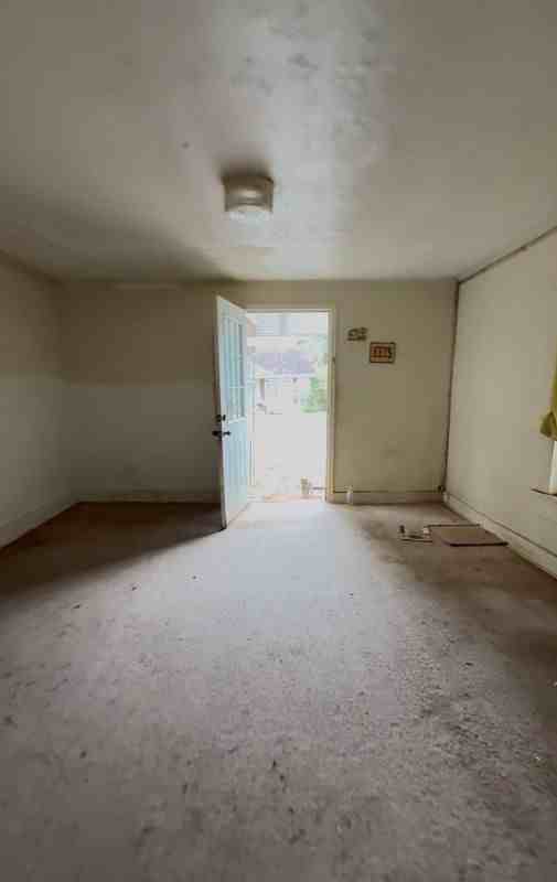 1424 Lyman St - Photo 2 of 10