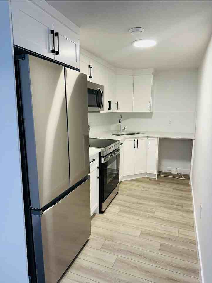 25 Quartz Cres - Photo 2 of 9