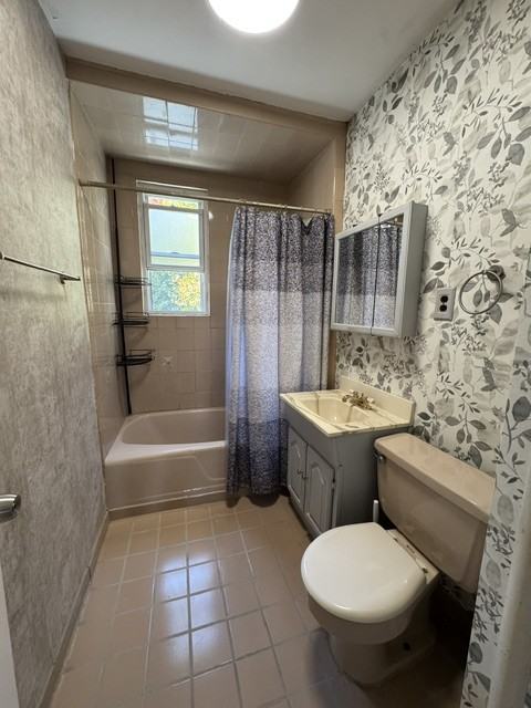 60th Pl #2 - Photo 4 of 6