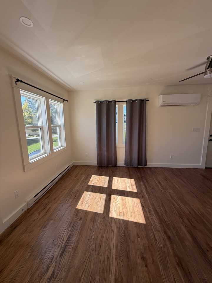 68 Pine St #NA - Photo 2 of 8