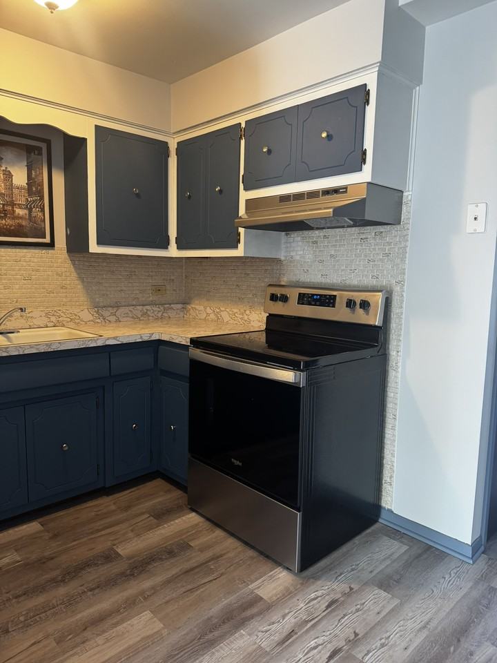 3754 W 120th St #2C - Photo 7 of 12