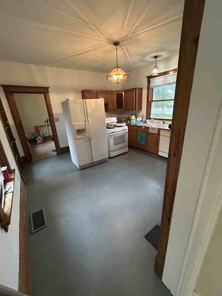 7920 Mason Hill Rd #1stFL - Photo 5 of 21