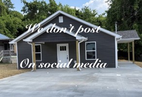 featured image of 836 Truman St #NA