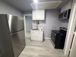 featured image of 1516 Hanover Dr #1