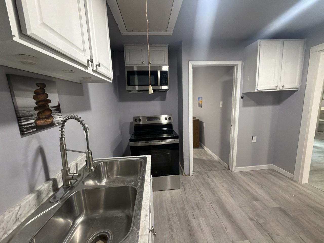 1516 Hanover Dr #1 - Photo 4 of 21