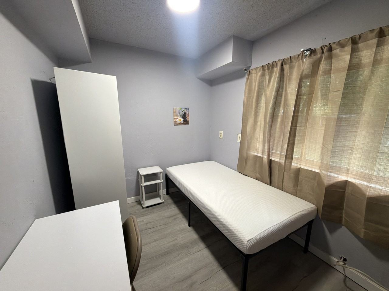 1516 Hanover Dr #1 - Photo 6 of 21