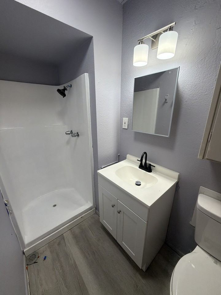 416 E Lavender Ln #1 - Photo 3 of 17