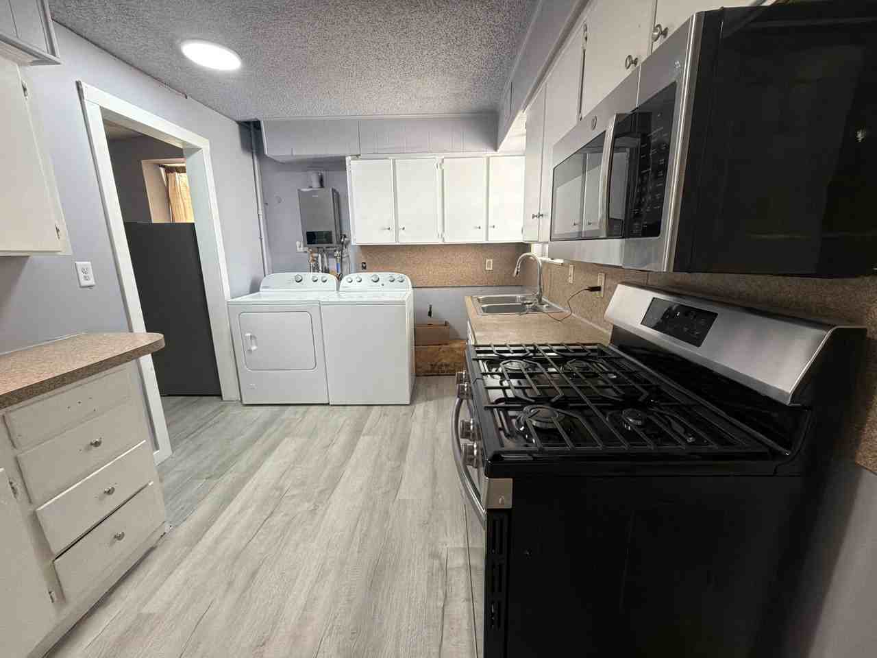 416 E Lavender Ln #1 - Photo 7 of 17