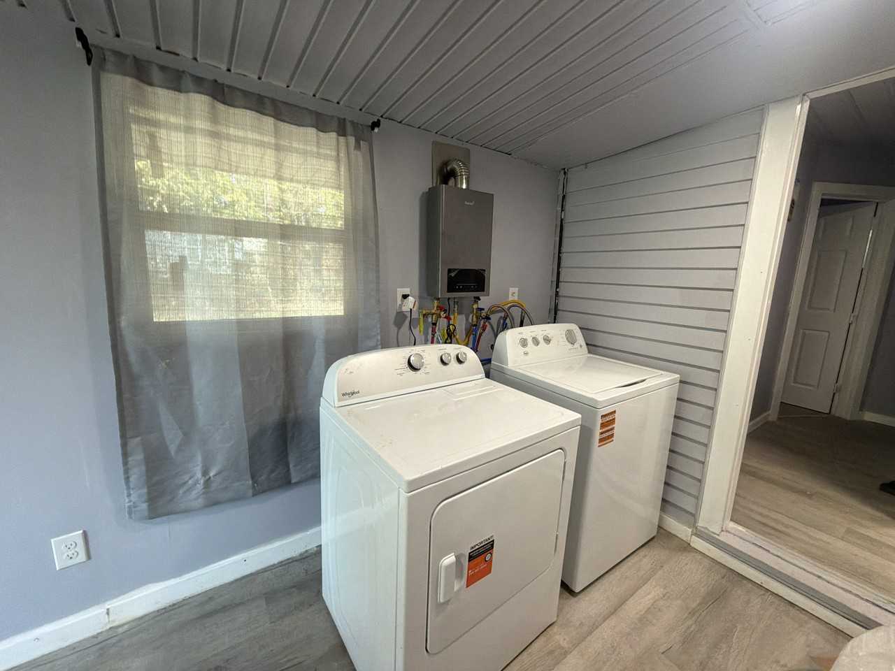 1917 Ida St #1 - Photo 5 of 17