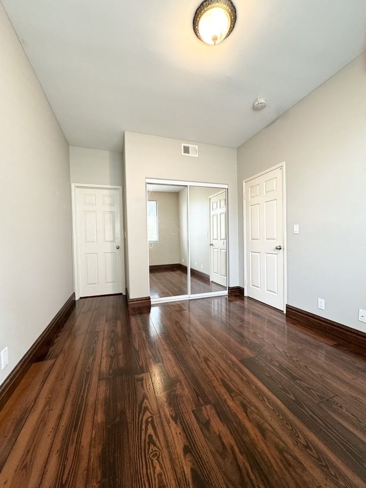 1749 12th Street - 1Unit B #1 - Photo 5 of 11