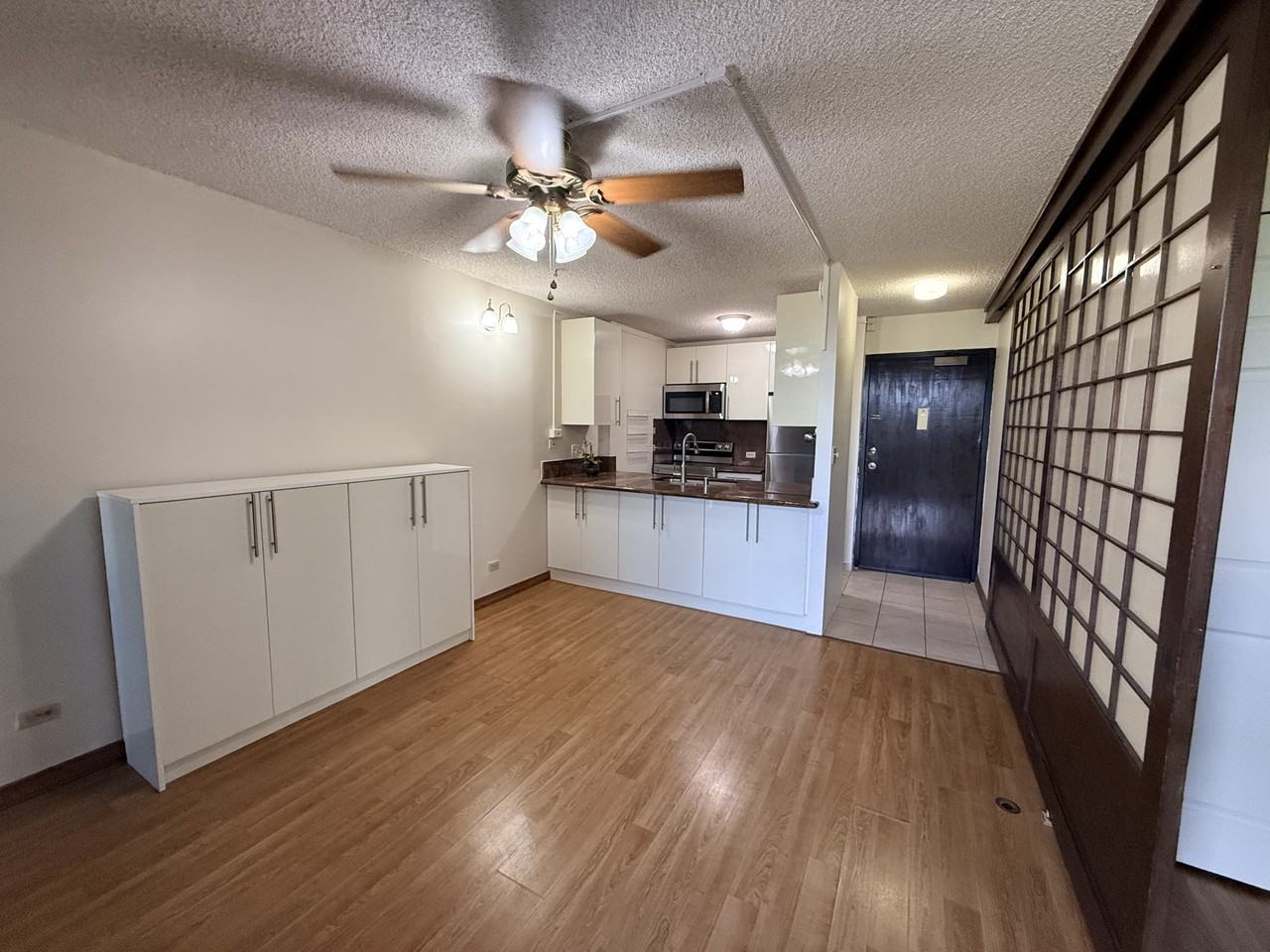 98-450 Koauka Loop - 1Unit 1504 #1 - Photo 6 of 18