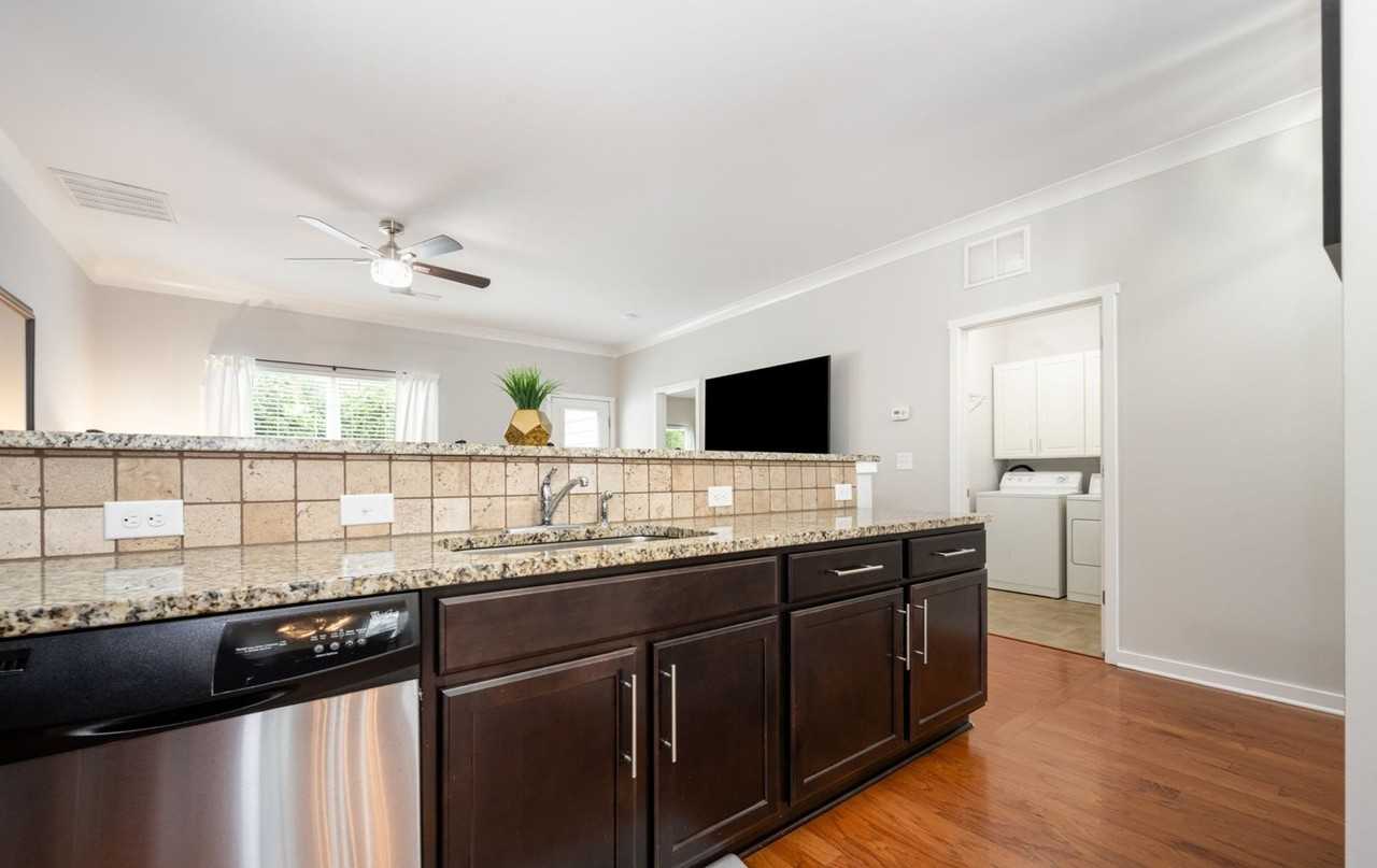4822 Tradd Cir - Photo 7 of 22