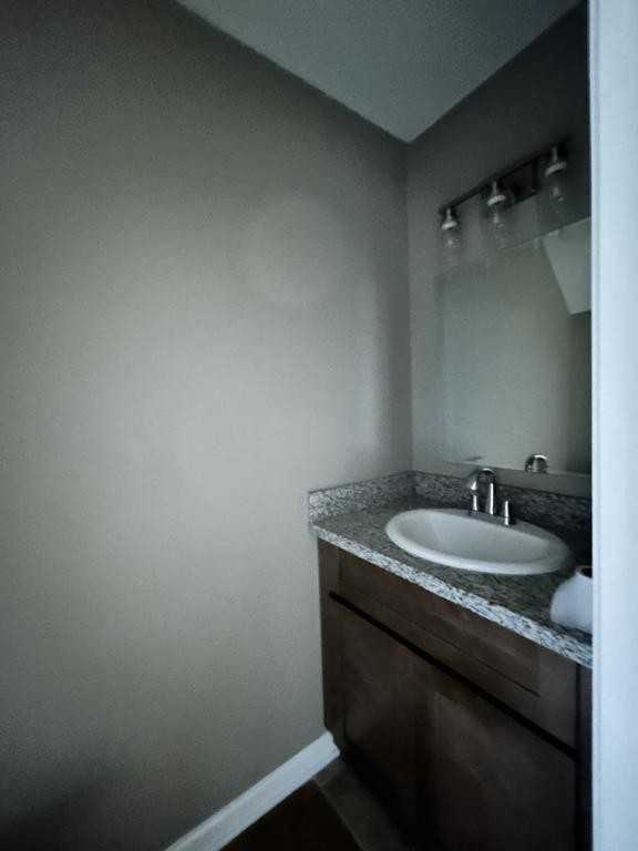 1312 Jasper Ave - Photo 5 of 21