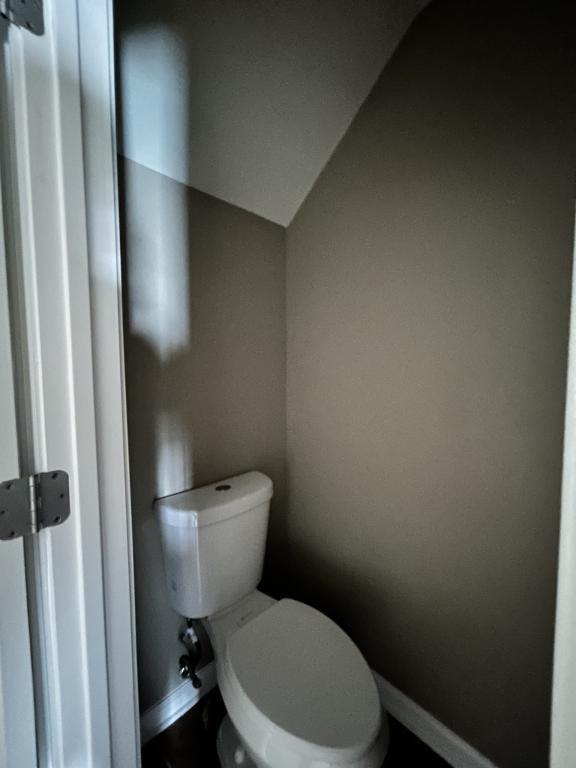 1312 Jasper Ave - Photo 7 of 21