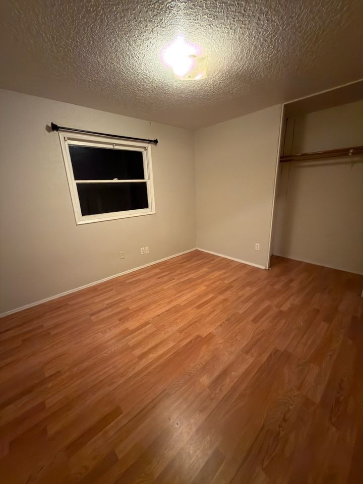 6127 Se 85th Ave - Photo 5 of 10