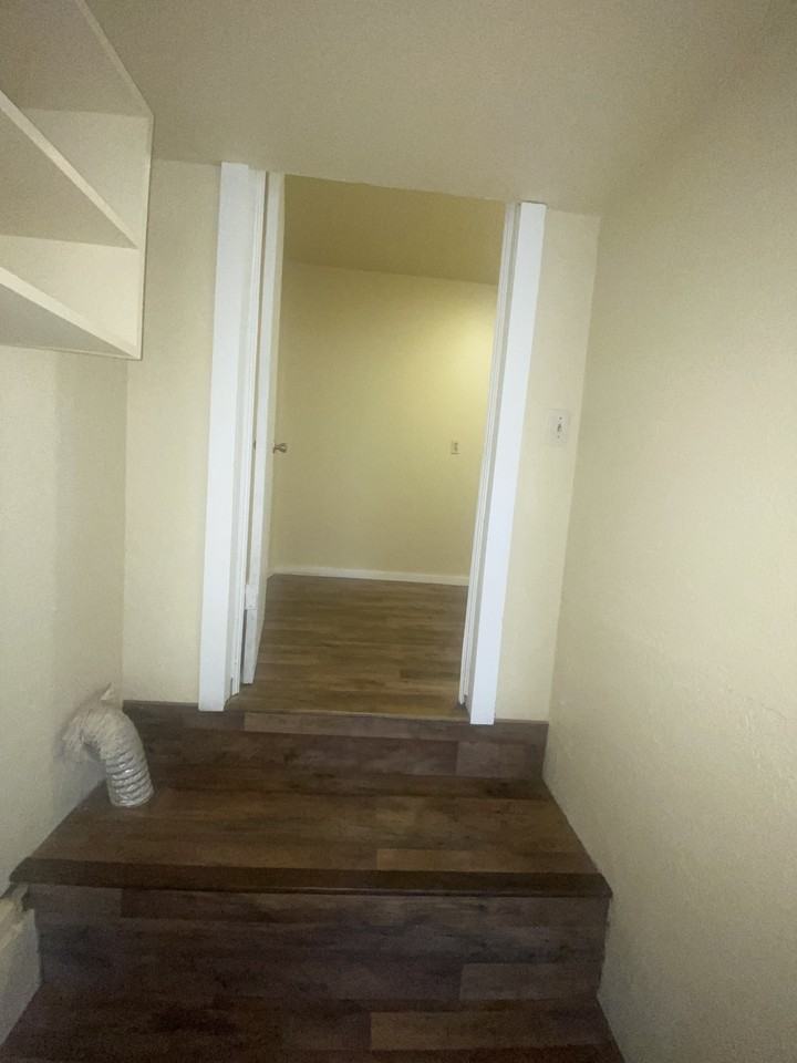 4213 Se 22nd St - Photo 4 of 6