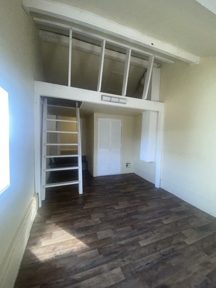 4213 Se 22nd St - Photo 5 of 6