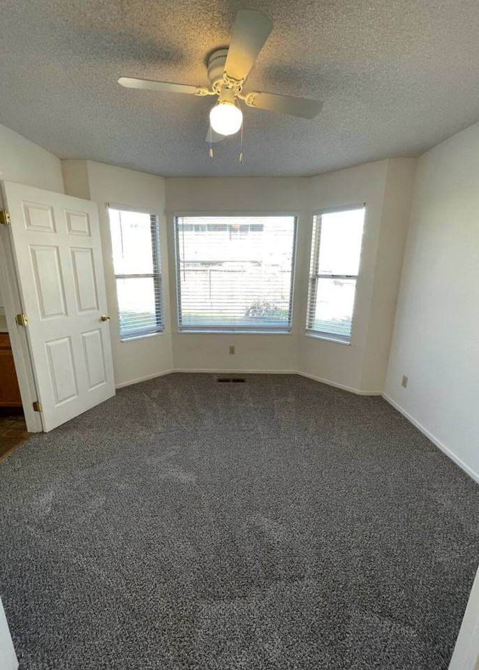 2614 Blossom View Ln - Photo 3 of 17