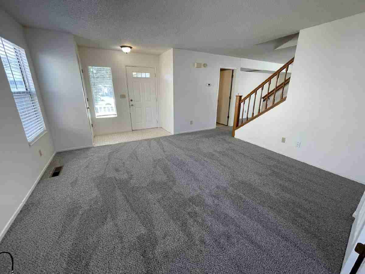 2614 Blossom View Ln - Photo 4 of 17