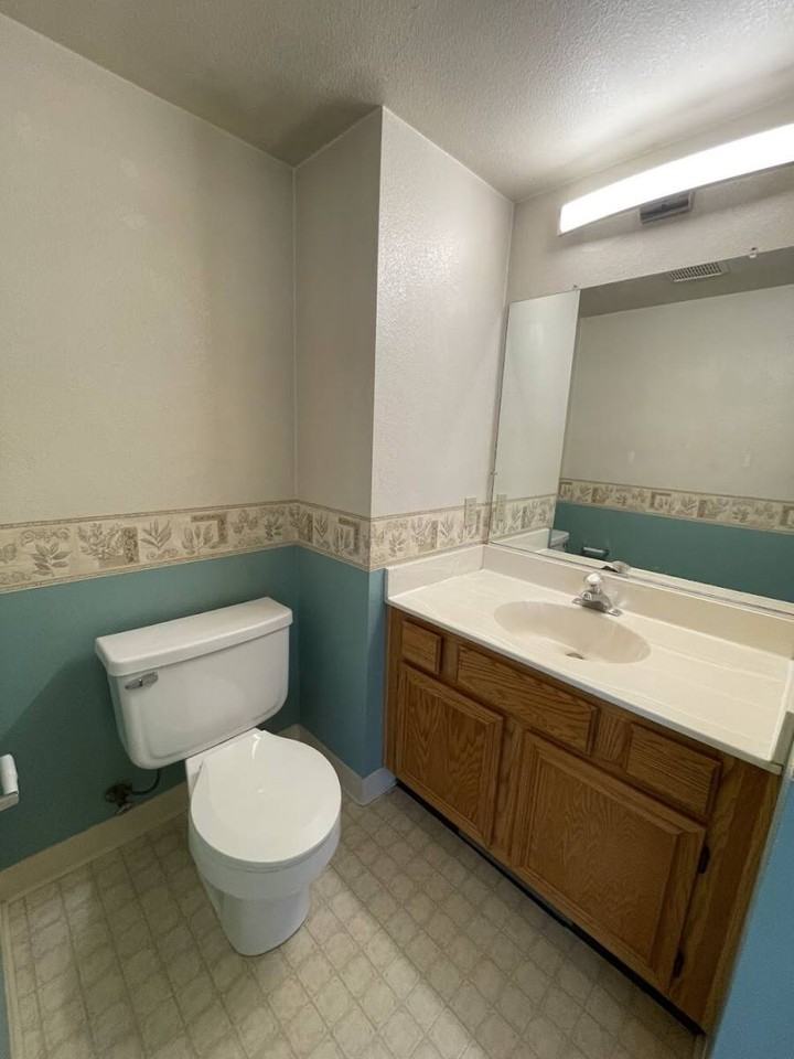 2614 Blossom View Ln - Photo 6 of 17