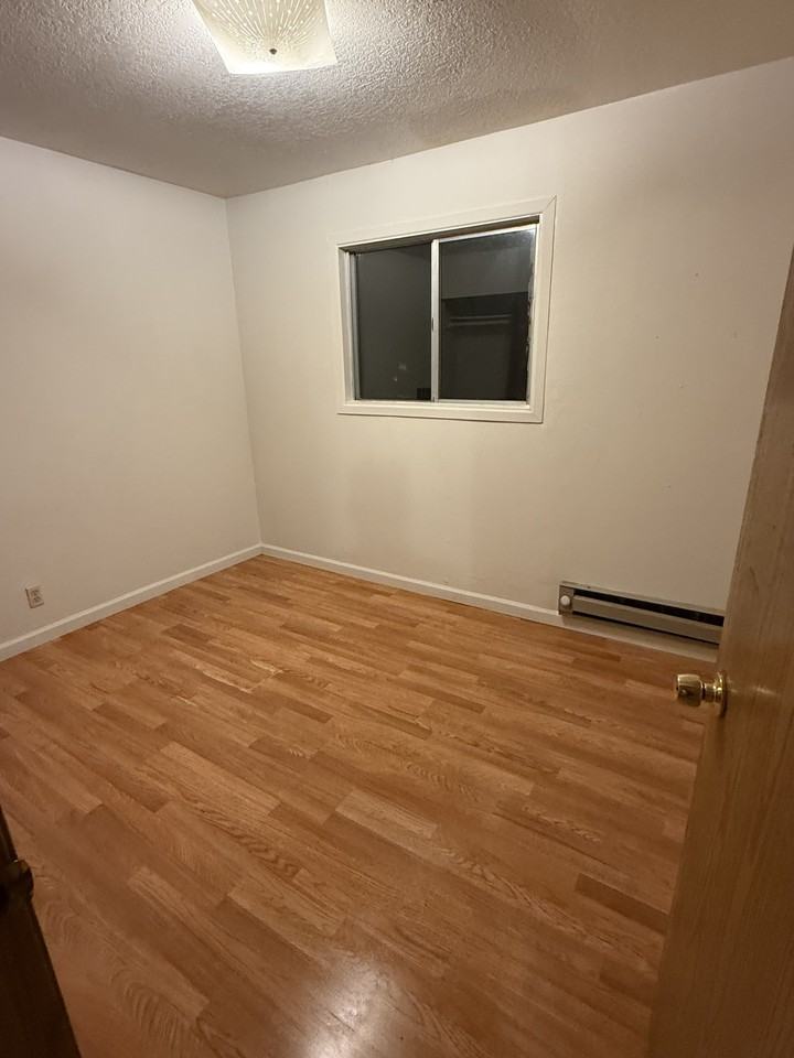 9510 Se 78th Ave - Photo 6 of 10