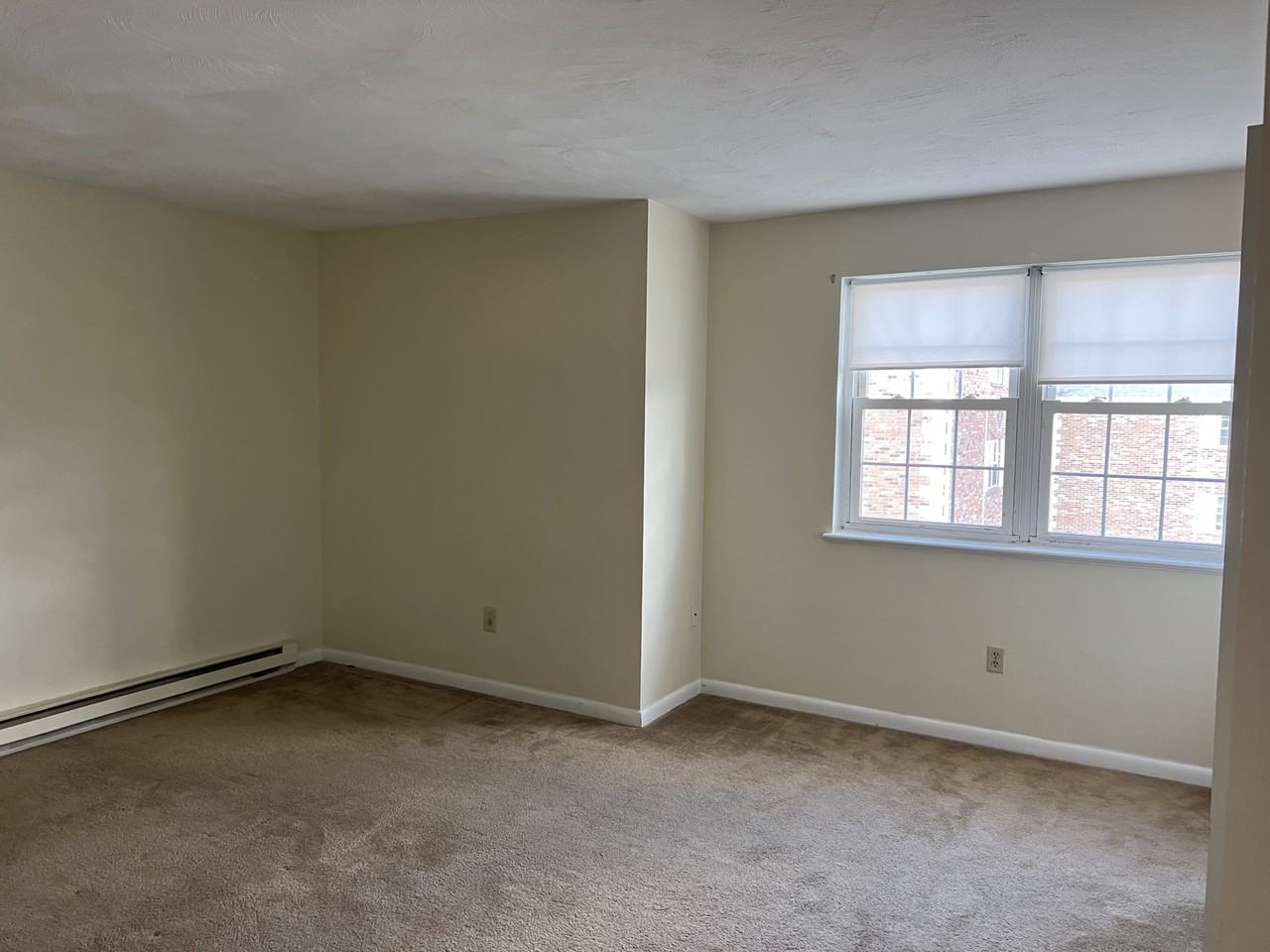 740 Central St - Photo 6 of 6