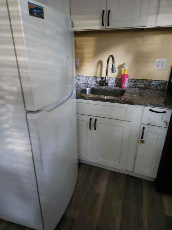 731 Avenue A Sw ##C - Photo 6 of 10