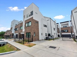 featured image of 5829 Dolores St