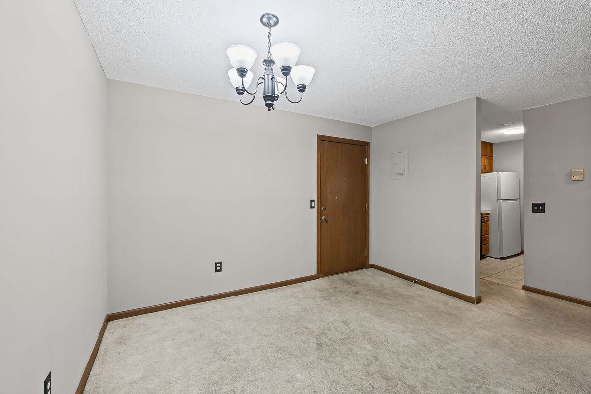 34A Padanaram Rd ##307 - Photo 3 of 13