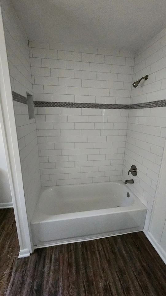 906 Avenue A #906 - Photo 6 of 10