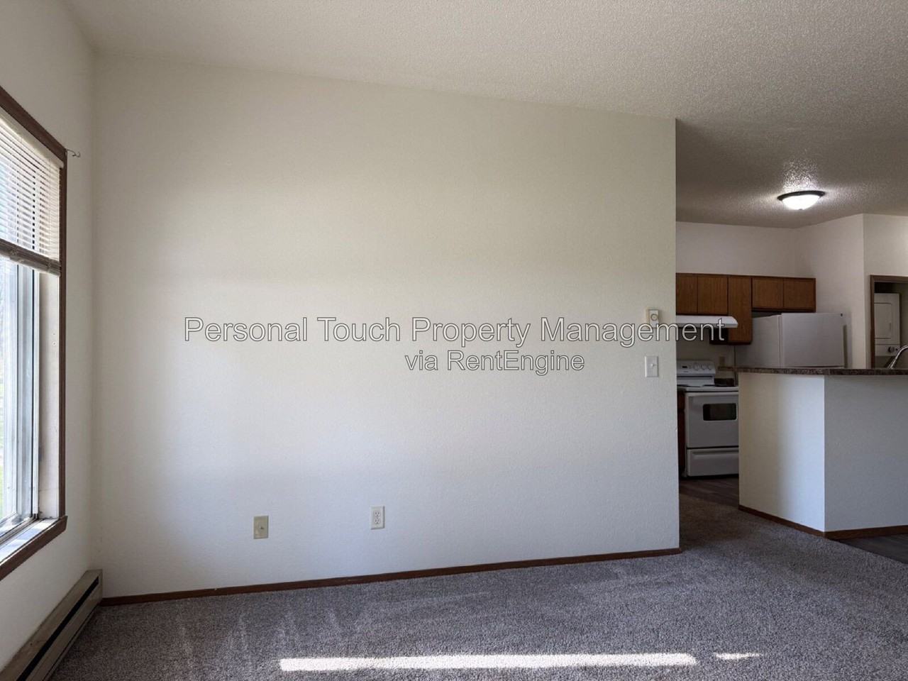81 Center St #A - Photo 4 of 27