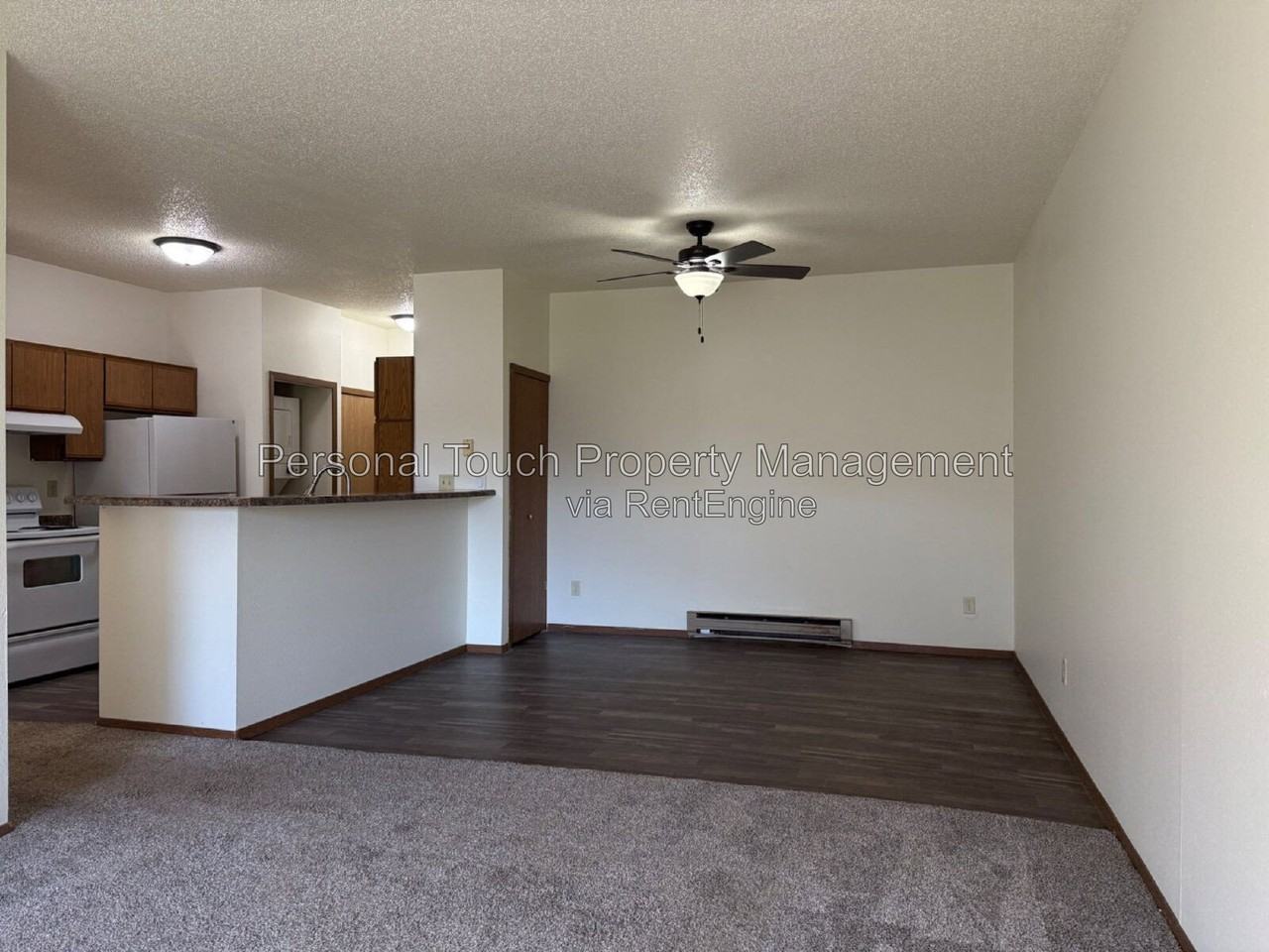 81 Center St #A - Photo 5 of 27