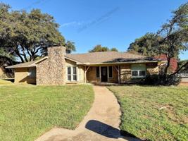 featured image of 4501 Trowbridge Dr