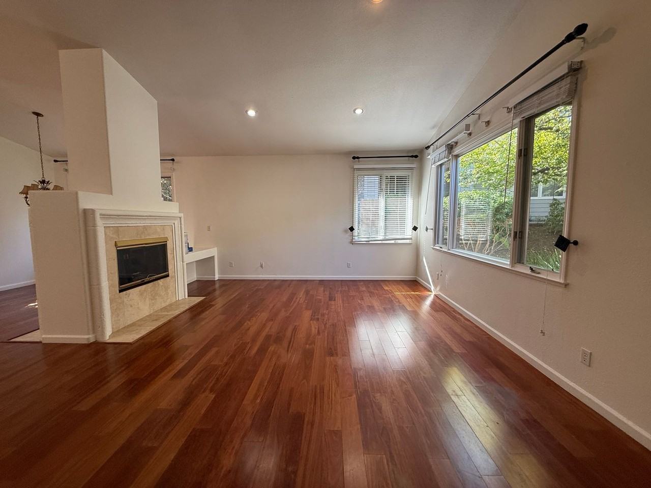 7936 Kemper Ct - Photo 2 of 45