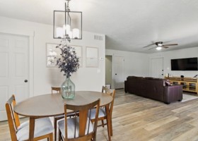 featured image of 435 W Main St