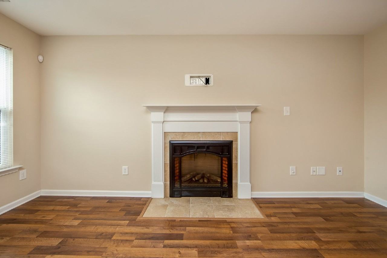 198 New Castle Ln - Photo 6 of 28