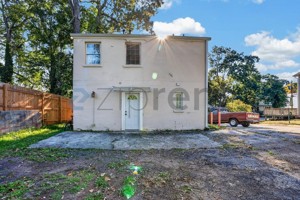featured image of 633 Spring St #2