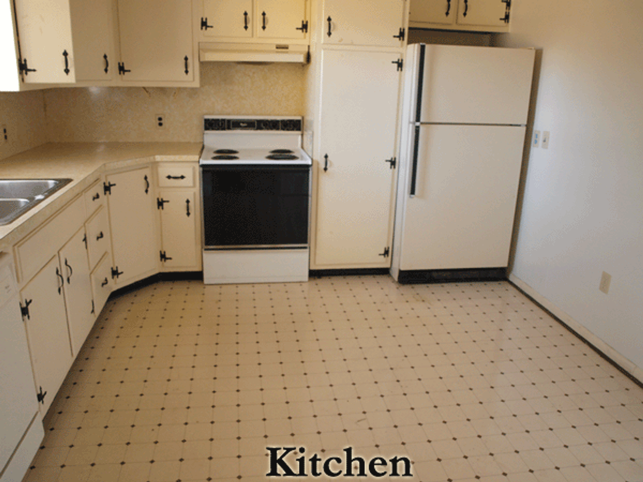 102 Alpha Dr - Photo 6 of 32