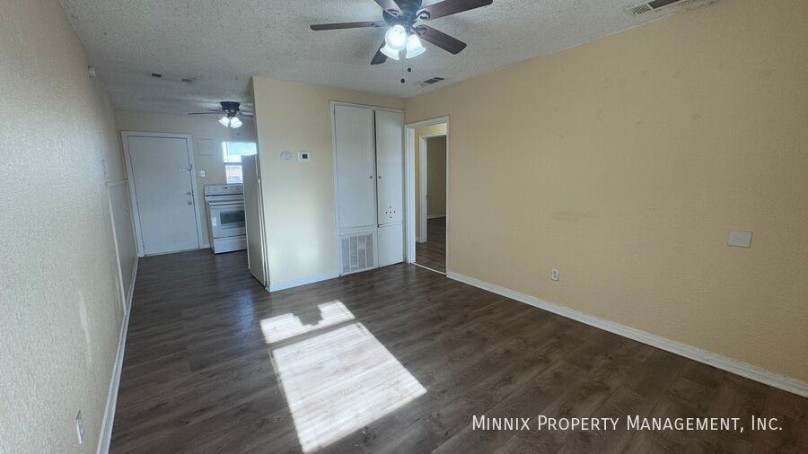 4104 35th St #A - Photo 2 of 12